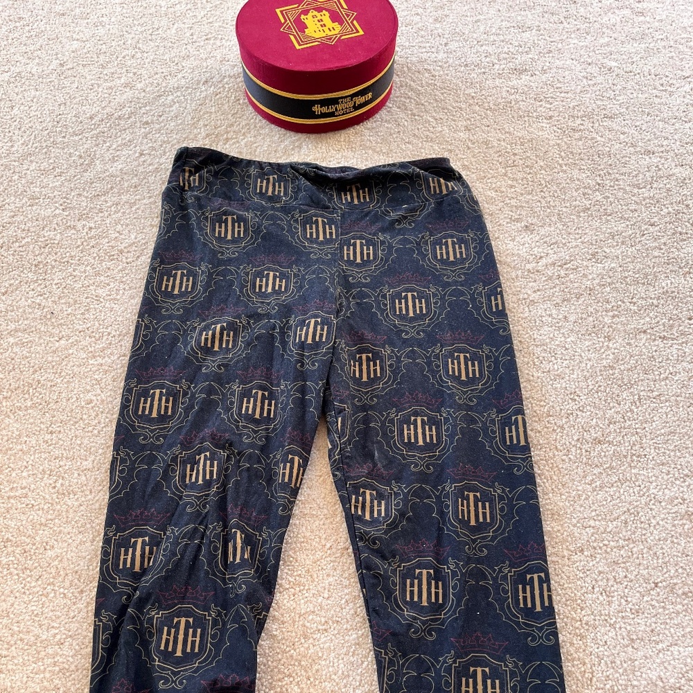 Disney’s Hollywood tower of terror leggings and hat